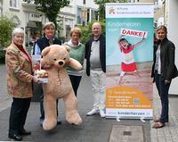 Spendenaktion der ISG-Immobilien- und Standortgemeinschaft Friedrichstraße Bonn e.V. zugunsten der Stiftung Kinderherzzentrum Bonn