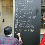 1. Internationale Bonner Eierlaufmeisterschaften 7. April 2012 - Foto: R. Goseberg