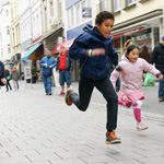 1. Internationale Bonner Eierlaufmeisterschaften 7. April 2012 - Foto: R. Goseberg